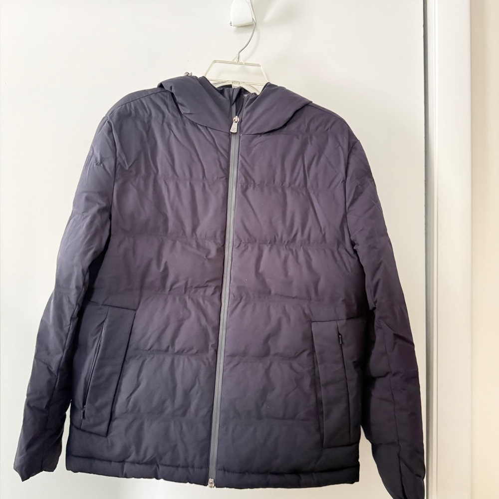 Brooks Brothers Men's dark navy blue Puffer Jacket with hoodie